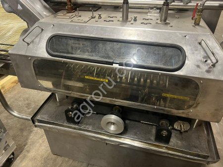 Б/У Вакуум укупорочная машина крышек Twist-Off INDEX 6 пр-ва Болгария.