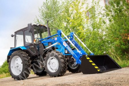 Погрузчик навесной фронтальный «Универсал 800b»