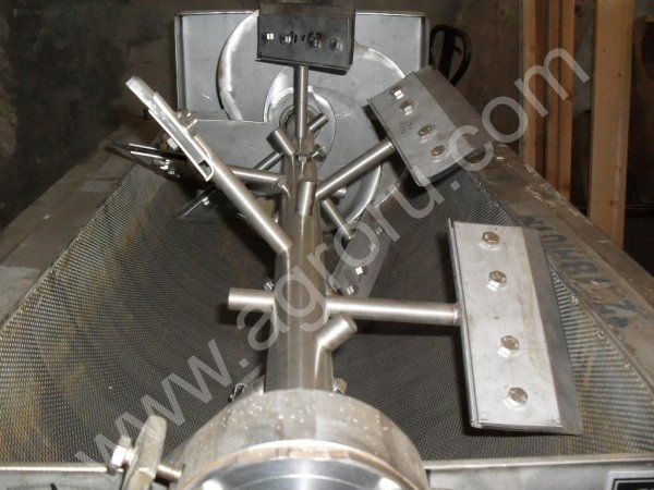 Машина пробивки ястыков икры минтая