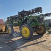 Самоходный опрыскиватель John Deere 4730