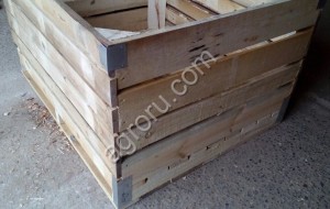 Деревянный контейнер для хранения и транспортировки яблок