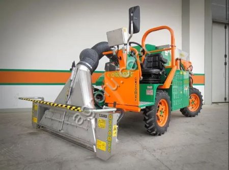 Прицепной вакуумный комбайн ORTOMEC 8100 CLEANER 120