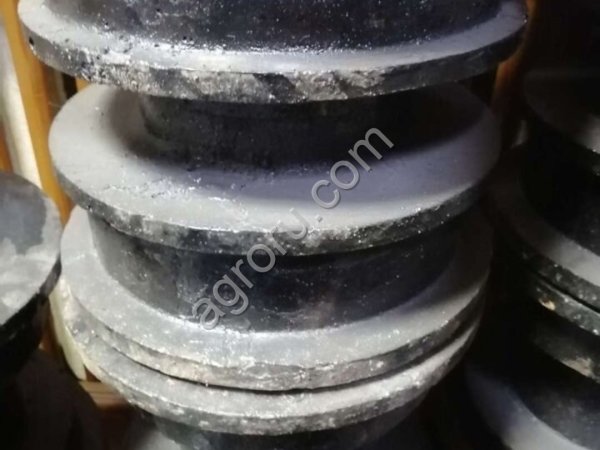 Каток опорный двубортный