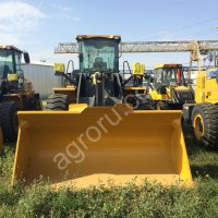 Фронтальный погрузчик XCMG LW550RU
