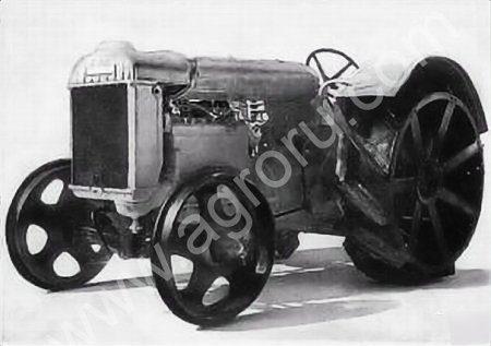 История: Наша первая статья сошла с конвейера...