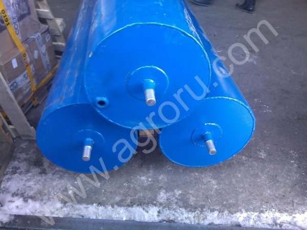 Каток гладкий водоналивной прикатывающий