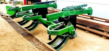 ПЛУГ лесной ПЛ 1-1 для (ТДТ-55, ТТ-4 ,ЛХТ ,ХТЗ)