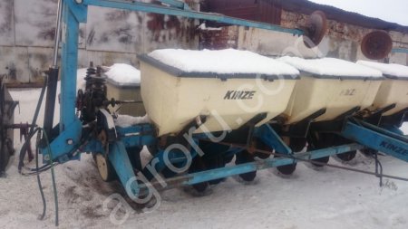 сеялка Kinze