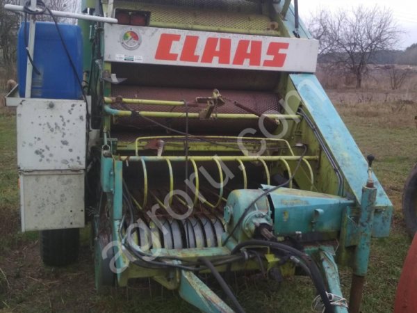 Пресс-подборщик Класс Роллант 44