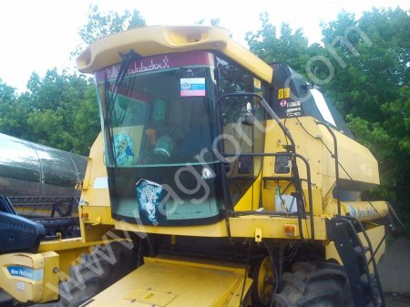Зерноуборочный комбайн Нью Холланд (New Holland)