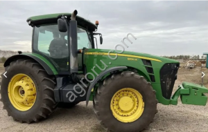 Трактор John Deere 8320R