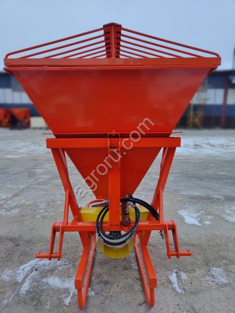 Разбрасыватель песка A11601