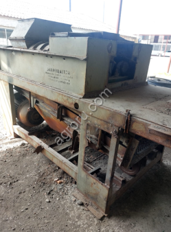 Машина для oчиcтки почaтков кукурузы