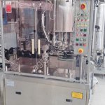 Закаточный автомат на ПЭТ бутылку.