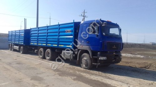 Бортовой грузовик для перевозки подсолнечника, зерна