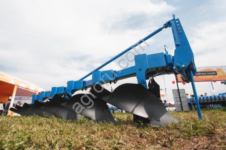 Плуг навесной с регулируемой шириной захвата FINIST ПЛНР-6х40