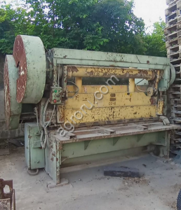 Ножницы гильотинные механические