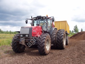 Трактор VALTRA 8550