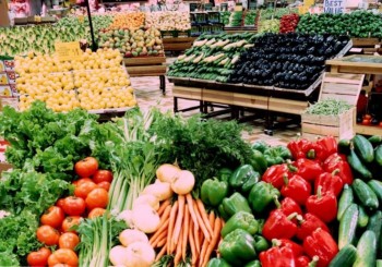 В магазинах Волгограда будут продавать овощи из Ирана