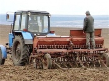 Новая техника, кредиты и сбыт продукции – насущные проблемы аграриев