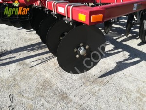 Глубокорыхлитель Case-IH Ecolotiger 530B с катками