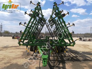 Культиватор JOHN DEERE метров капитальный ремонт