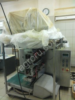 Многоручьевая вертикальная упаковочная машина RZO-900FC