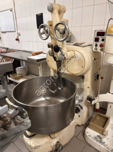 Тестомес спирального типа FAST 120 Pietro Berto