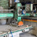 Станок по распилу камня