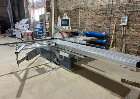 Форматно-раскроечный станок с ЧПУ WT 3200 Digital