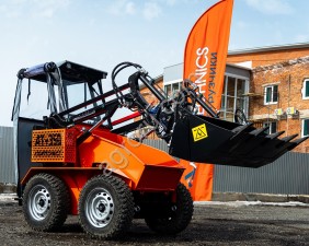 Универсальный мини-погрузчик АТ-350М