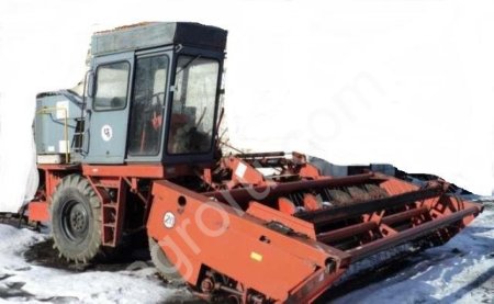 Комбайн самоходный кормоуборочный КСК-100А-3 б/у