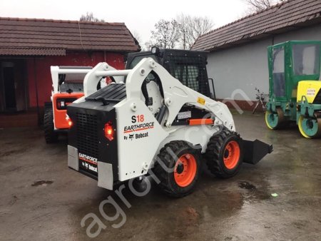 Минипогрузчик Bobcat S18