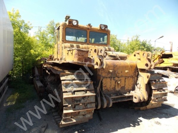 Бульдозер ДЭТ-250