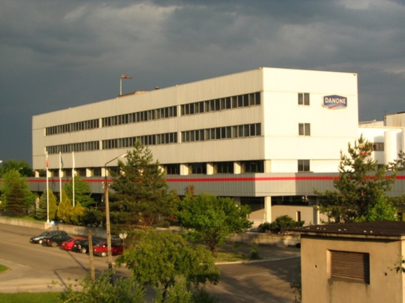 Операционная прибыль Danone выросла на 7,1% в 2010 году