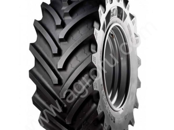 Шина 540/65R30 150D/153A8 AGRIMAX RT-657 BKT