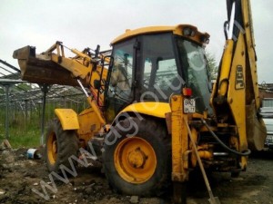 Экскаватор-погрузчик JCB 4CX