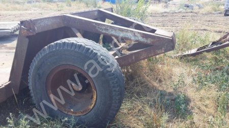 Трал прицеп низкорамный для спецтехники до 25 тонн