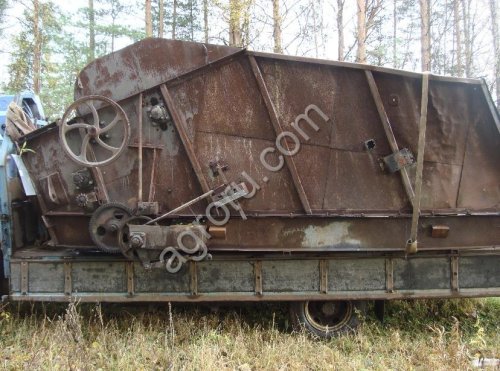 Бункер приемный для подачи сырья (Питатель-дозатор ПДК-ф-12)