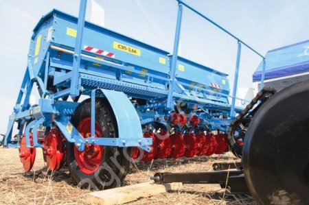 Сеялка зернотуковая  СЗП-3,6А прессовая