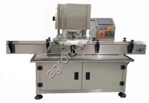 Машина автоматической закатки жестебанок с тушенкой, мясопродуктами.