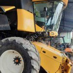 Комбайн зерноуборочный New Holland TC5070