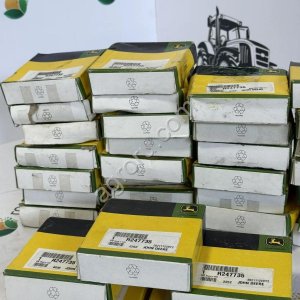 САЛЬНИК R247735 John Deere (оригинал)