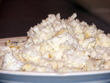 ОАО Лубенский молочный завод в 2010 г. увеличило чистую прибыль на 44% - до 7,4 млн грн