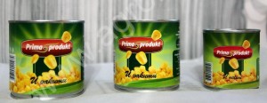 Горошек и кукуруза консервированная