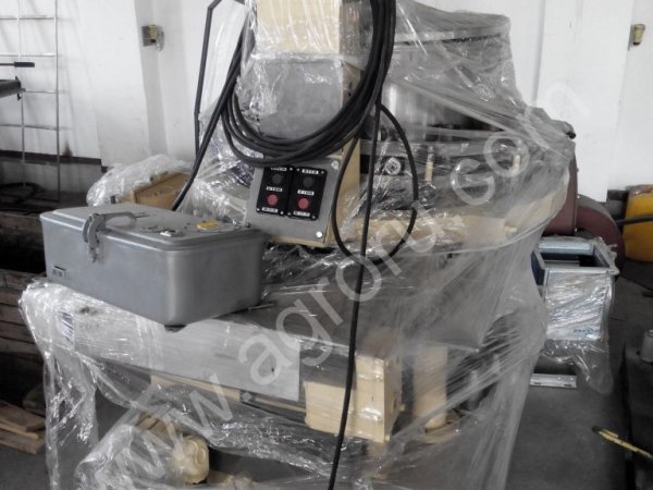 Автомат дозировочно-наполнительный ДН-2 для консервного цеха