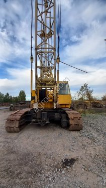 Кран гусеничный СКГ-401