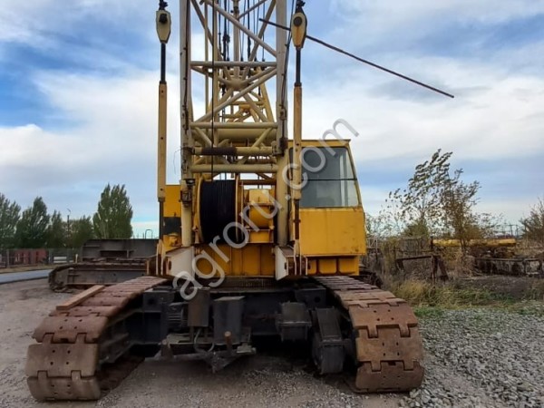Кран гусеничный СКГ-401