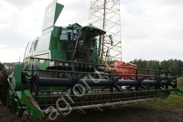 Комбайн John Deere 1550 CWS
