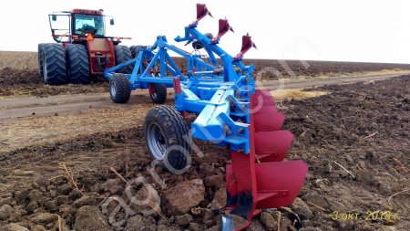 Универсальный плуг ПБС-11П (прицепной)
